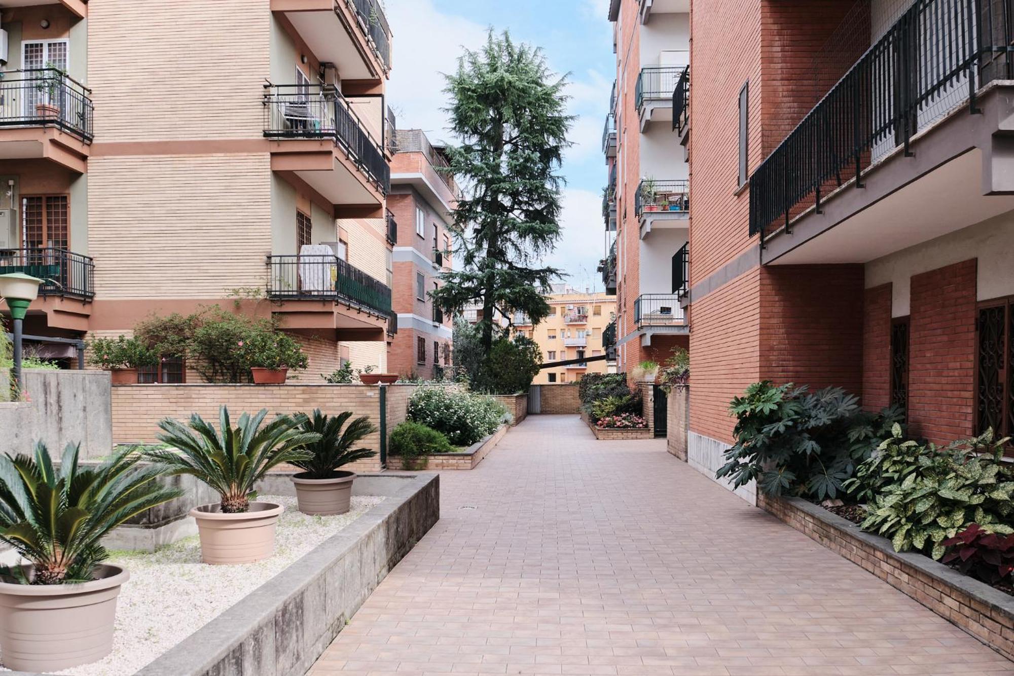 Appartamento Parcheggio Gratuito, Wi-Fi -Netflix & Ac Roma Esterno foto